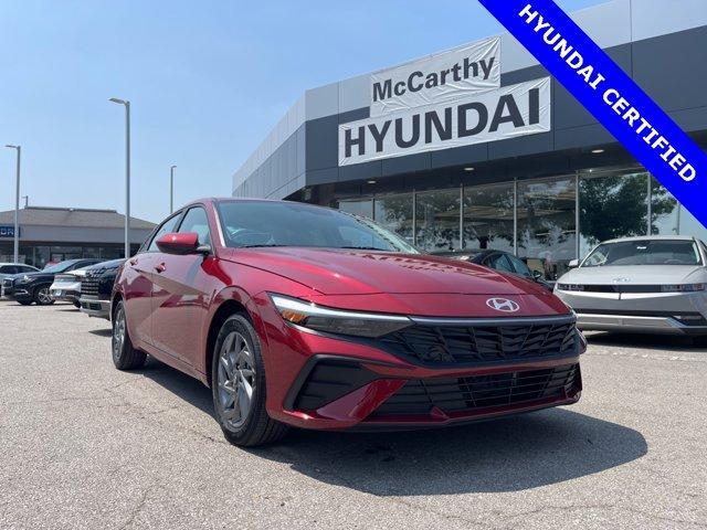 new 2024 Hyundai Elantra HEV car, priced at $27,965