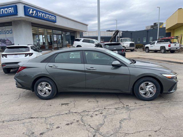 new 2025 Hyundai Elantra car, priced at $22,313