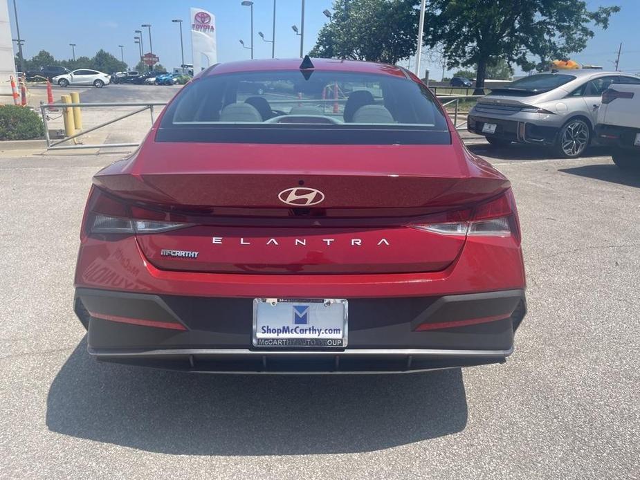 new 2024 Hyundai Elantra car, priced at $23,089