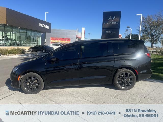 used 2020 Chrysler Pacifica car, priced at $21,411