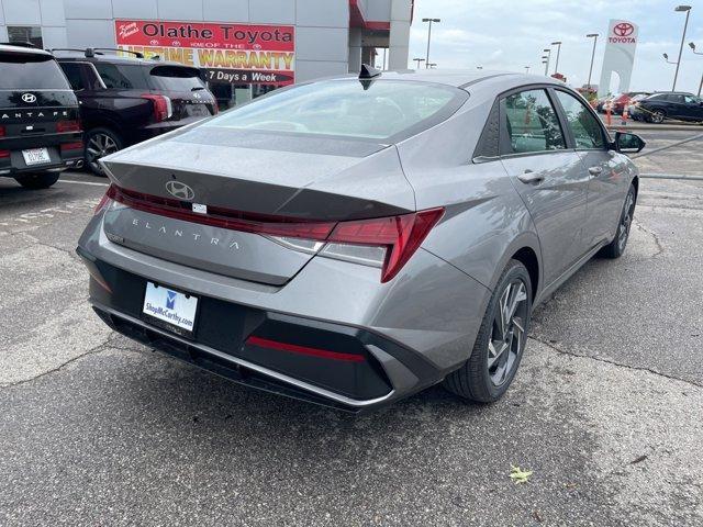 new 2024 Hyundai Elantra car, priced at $26,509