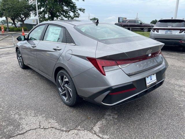 new 2024 Hyundai Elantra car, priced at $26,509