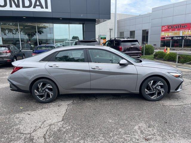 new 2024 Hyundai Elantra car, priced at $26,509