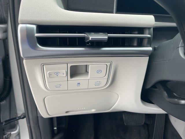 new 2025 Hyundai TUCSON Hybrid car, priced at $35,847
