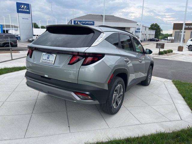 new 2025 Hyundai TUCSON Hybrid car, priced at $35,847