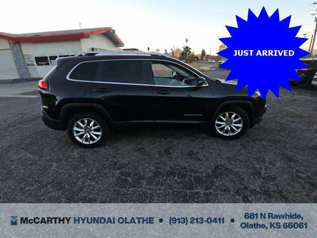 used 2015 Jeep Cherokee car, priced at $17,999