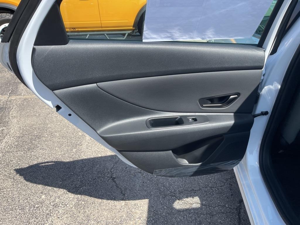 new 2025 Hyundai ELANTRA HEV car, priced at $31,634