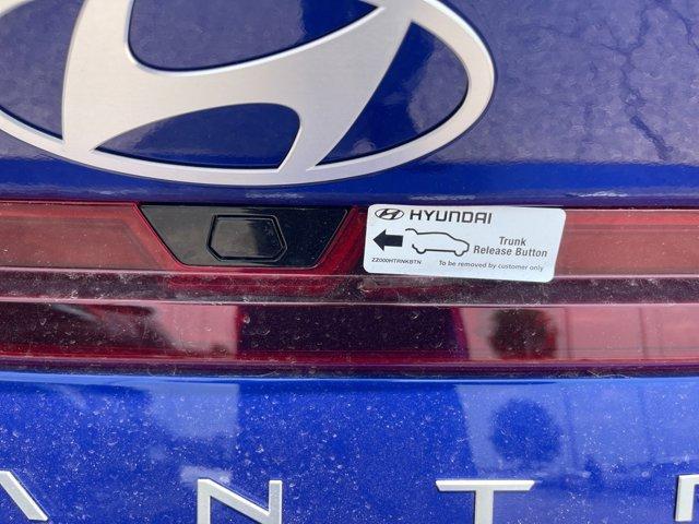 new 2025 Hyundai Elantra car, priced at $25,719