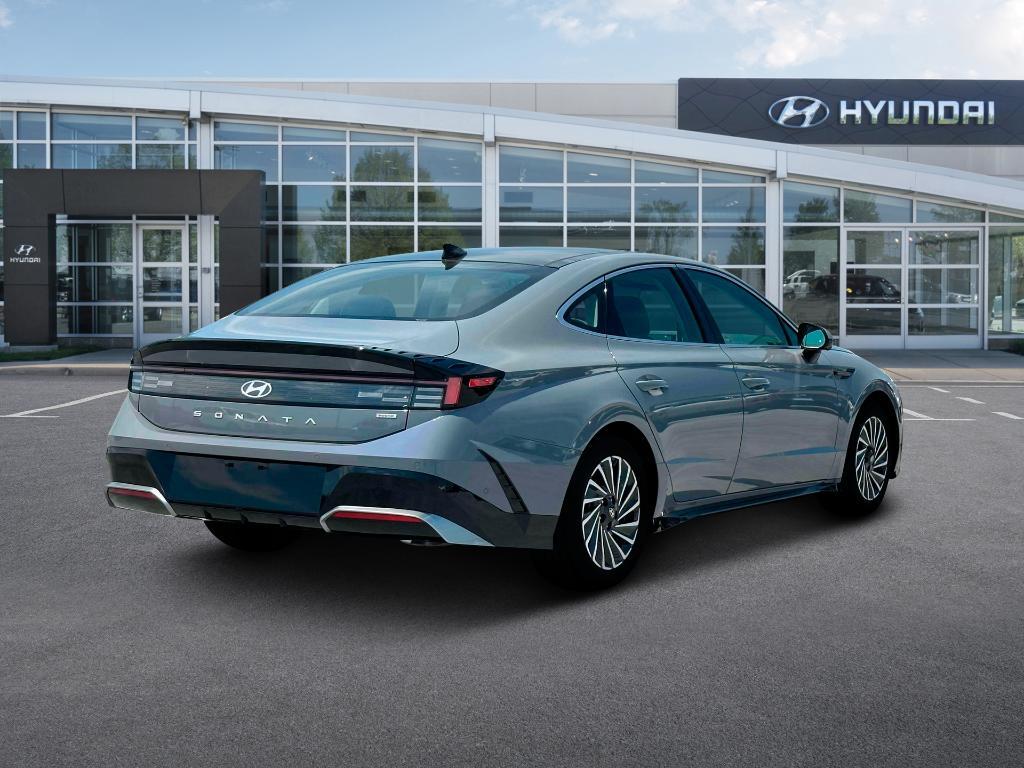 new 2025 Hyundai Sonata Hybrid car, priced at $37,644