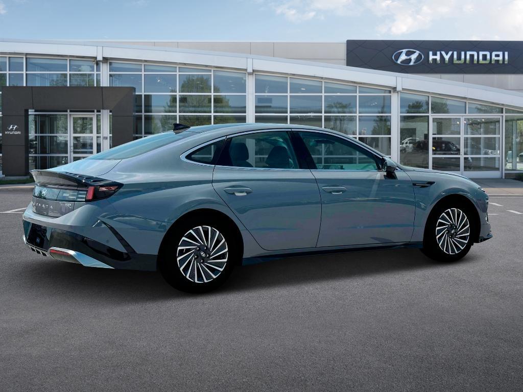 new 2025 Hyundai Sonata Hybrid car, priced at $37,644