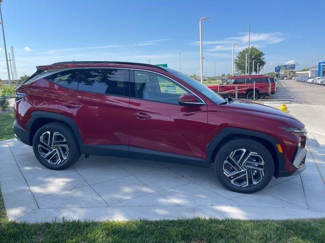 new 2025 Hyundai TUCSON Hybrid car, priced at $44,574