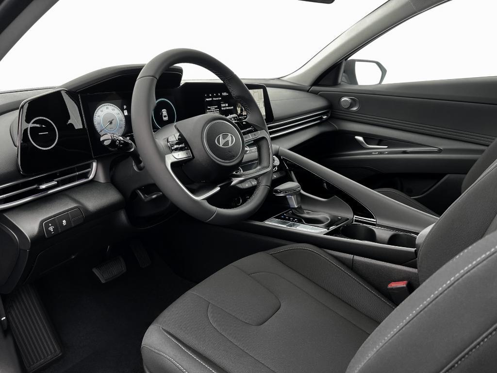 new 2025 Hyundai Elantra car, priced at $27,743