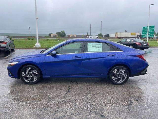 new 2025 Hyundai Elantra car, priced at $27,743