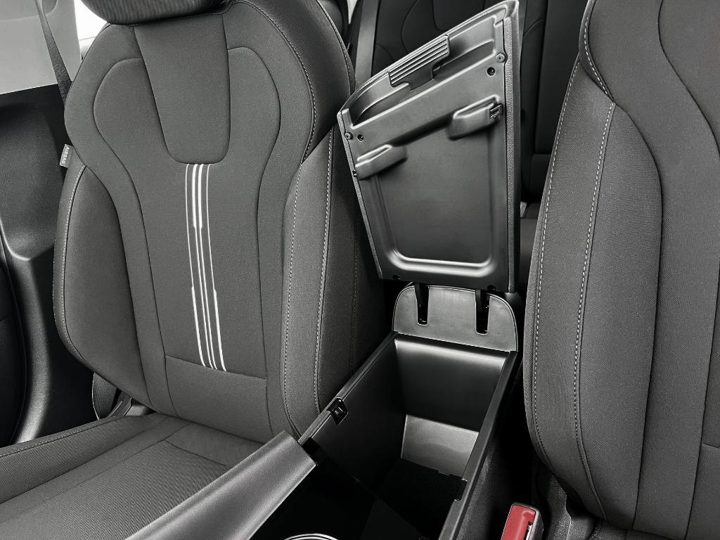 new 2025 Hyundai Elantra car, priced at $27,743
