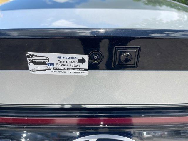 new 2025 Hyundai Sonata Hybrid car, priced at $39,629