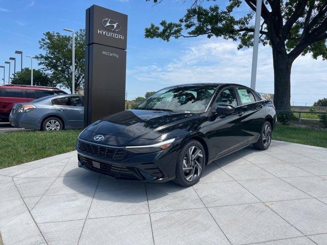 new 2025 Hyundai Elantra car, priced at $27,614