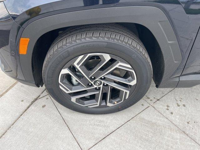 new 2025 Hyundai TUCSON Hybrid car, priced at $44,074