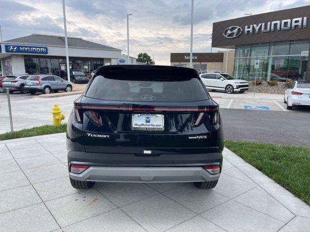new 2025 Hyundai TUCSON Hybrid car, priced at $44,074