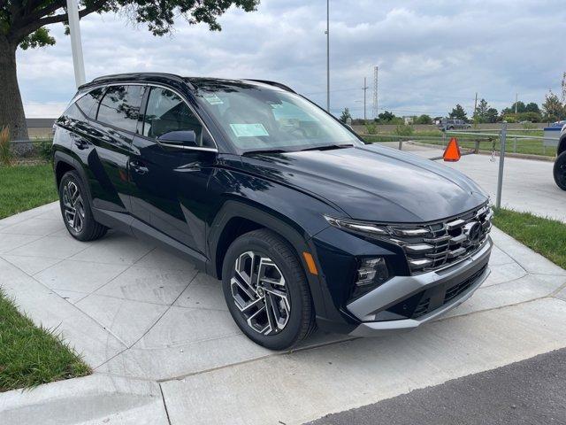 new 2025 Hyundai TUCSON Hybrid car, priced at $44,074