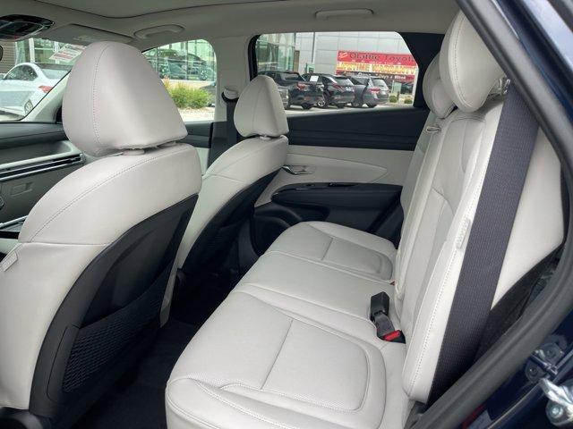 new 2025 Hyundai TUCSON Hybrid car, priced at $44,074