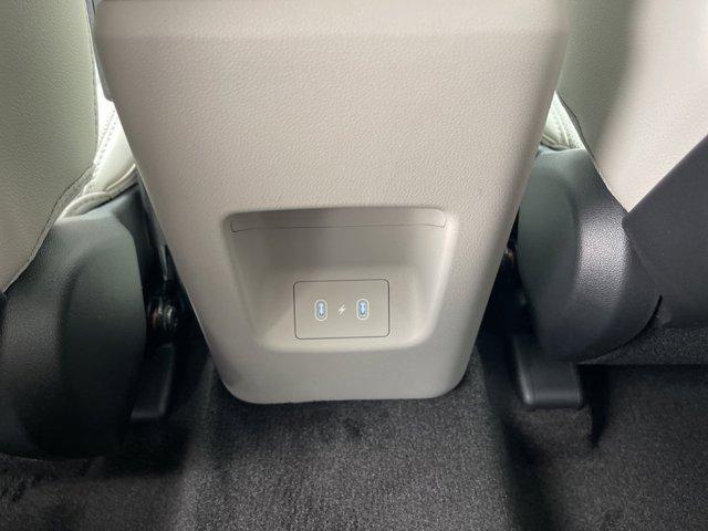 new 2025 Hyundai TUCSON Hybrid car, priced at $44,074