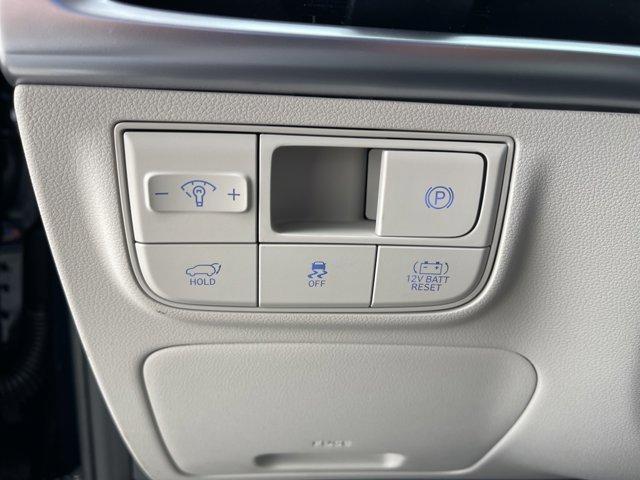 new 2025 Hyundai TUCSON Hybrid car, priced at $44,074