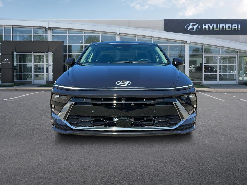 new 2025 Hyundai Sonata Hybrid car