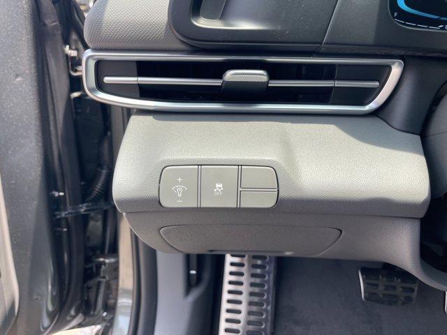 new 2025 Hyundai Elantra car, priced at $25,719