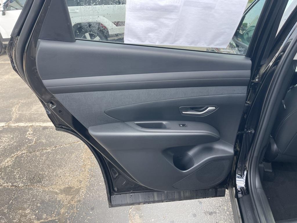 new 2025 Hyundai Tucson car, priced at $35,176