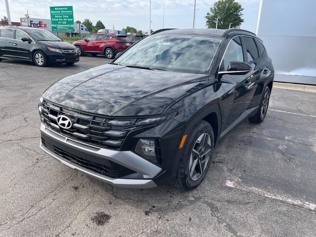 new 2025 Hyundai Tucson car, priced at $35,176