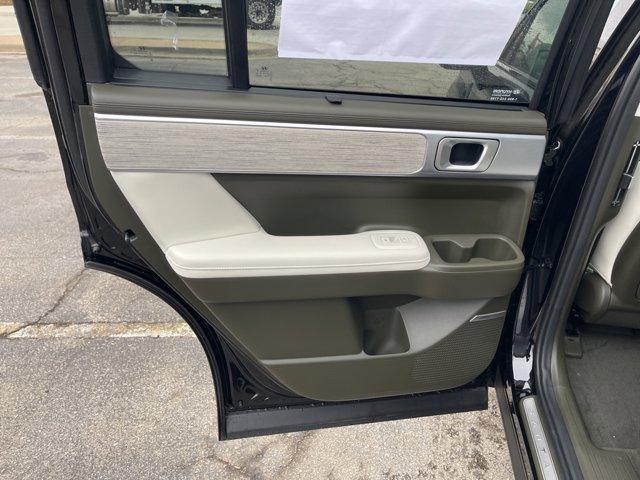 new 2025 Hyundai SANTA FE HEV car, priced at $50,212
