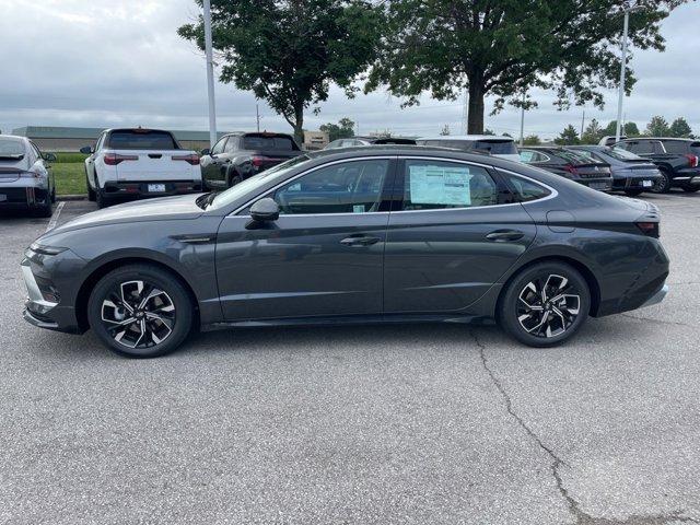 new 2024 Hyundai Sonata car, priced at $28,362