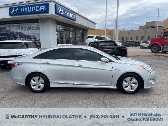 used 2015 Hyundai Sonata Hybrid car, priced at $10,999