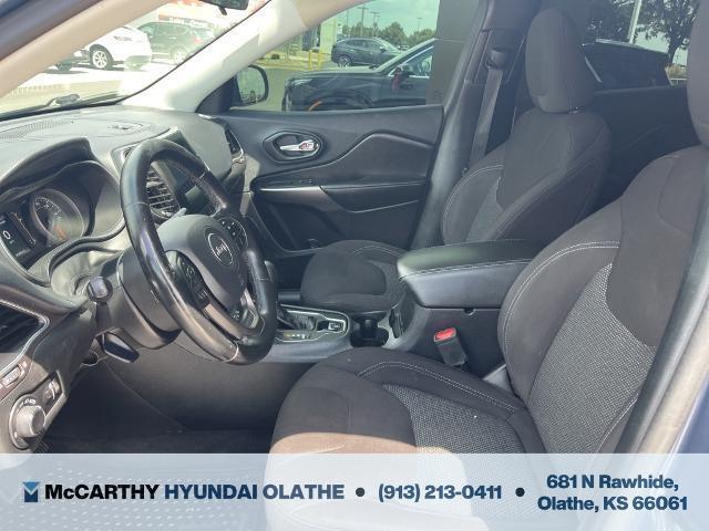 used 2020 Jeep Cherokee car, priced at $11,999