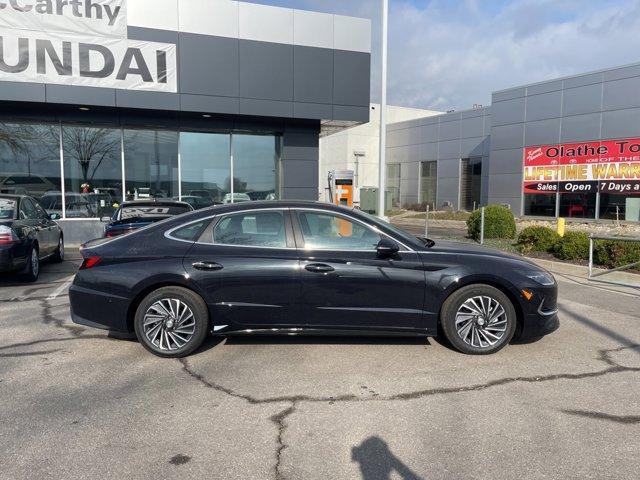 new 2023 Hyundai Sonata Hybrid car, priced at $37,261