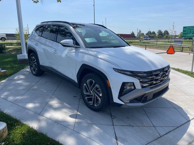 new 2025 Hyundai TUCSON Hybrid car, priced at $44,529