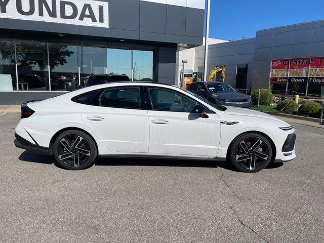 new 2024 Hyundai Sonata car, priced at $37,075