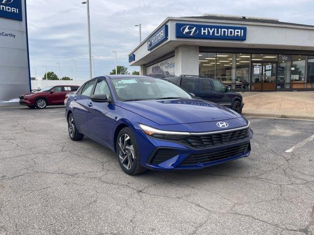 new 2025 Hyundai Elantra car, priced at $25,096