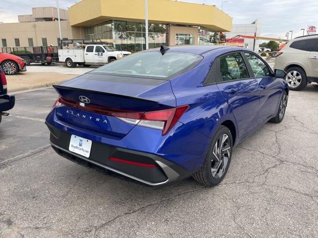 new 2025 Hyundai Elantra car, priced at $25,096
