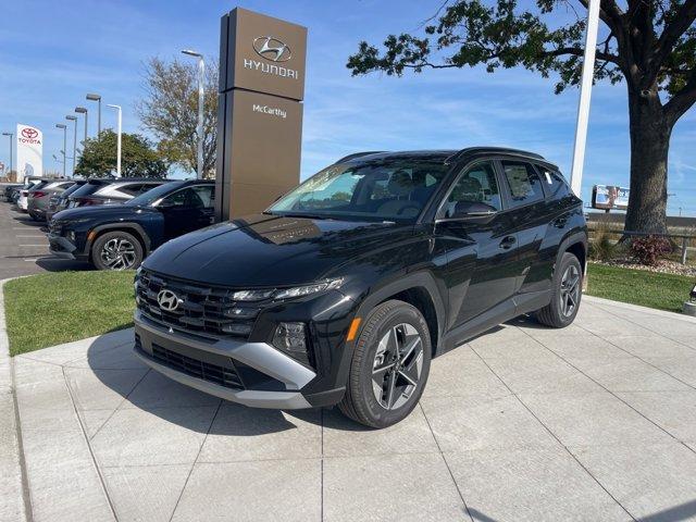 new 2025 Hyundai TUCSON Hybrid car, priced at $39,414