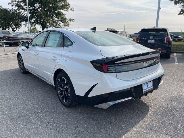 new 2025 Hyundai Sonata car, priced at $28,559