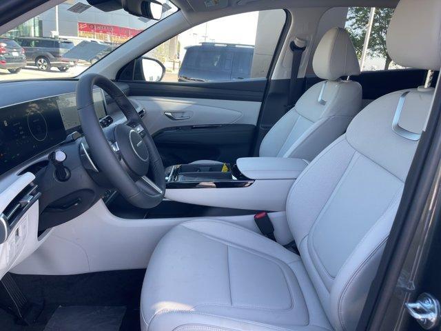 new 2025 Hyundai TUCSON Hybrid car, priced at $44,029