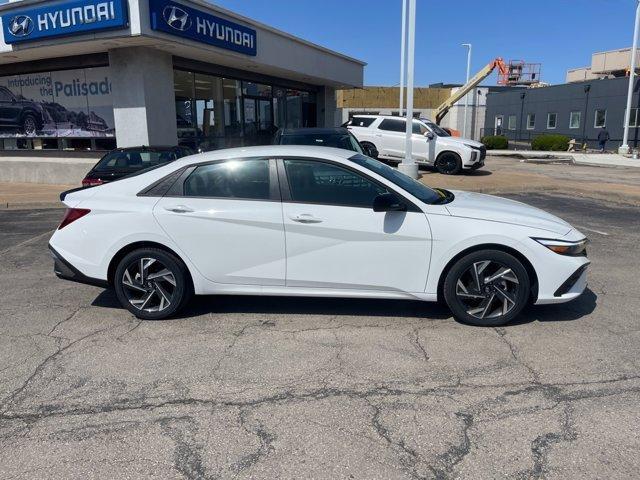 new 2025 Hyundai Elantra car, priced at $24,301