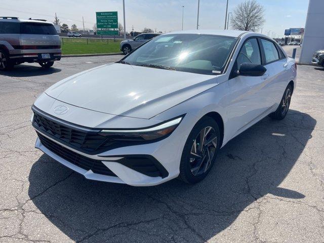 new 2025 Hyundai Elantra car, priced at $24,301