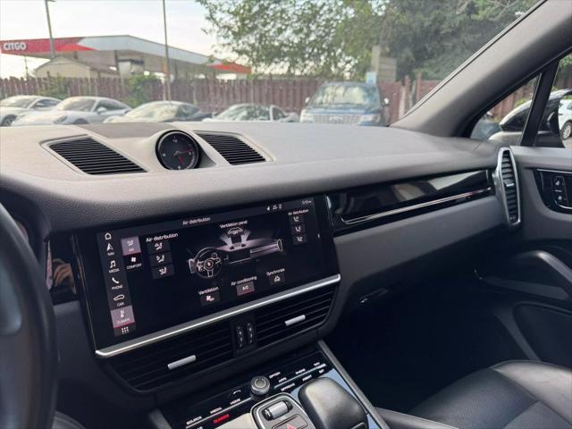 used 2019 Porsche Cayenne car, priced at $33,900