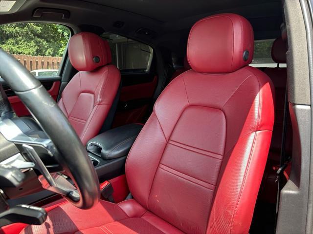 used 2022 Porsche Cayenne car, priced at $64,900