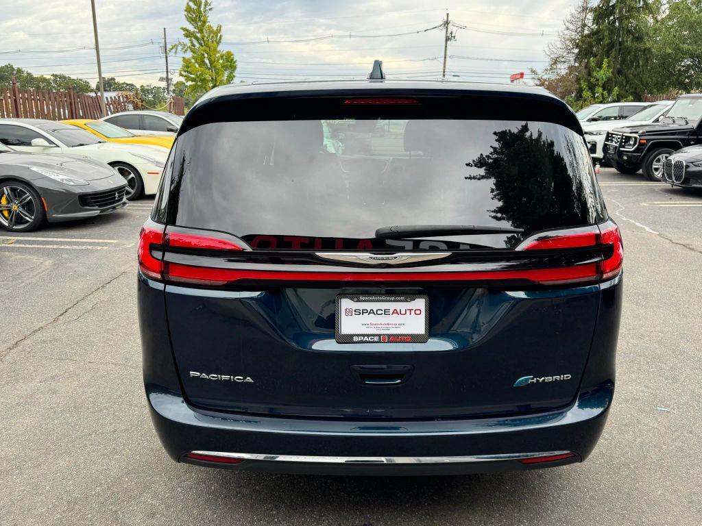 used 2022 Chrysler Pacifica Hybrid car, priced at $28,900