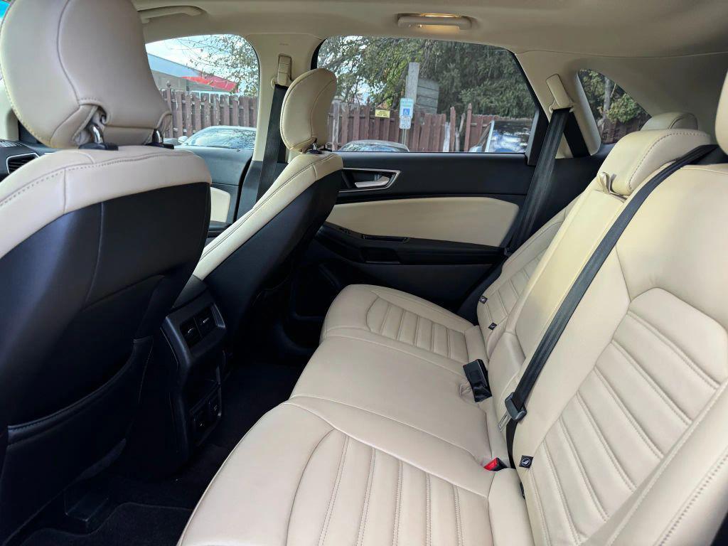 used 2015 Ford Edge car, priced at $12,200