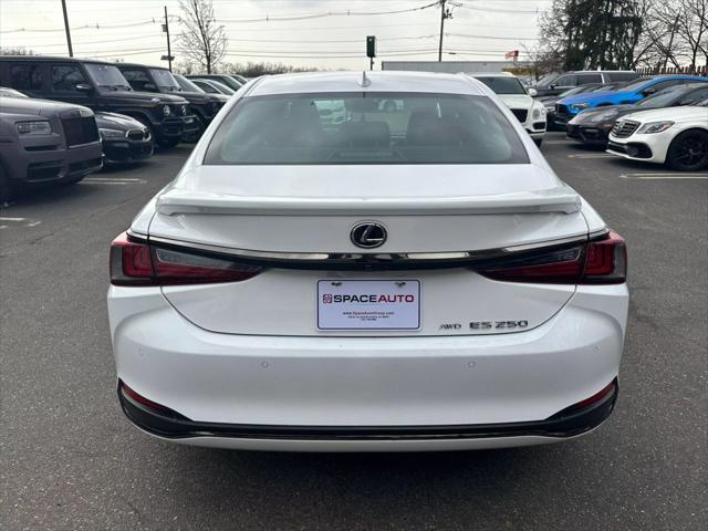 used 2022 Lexus ES 250 car, priced at $30,800