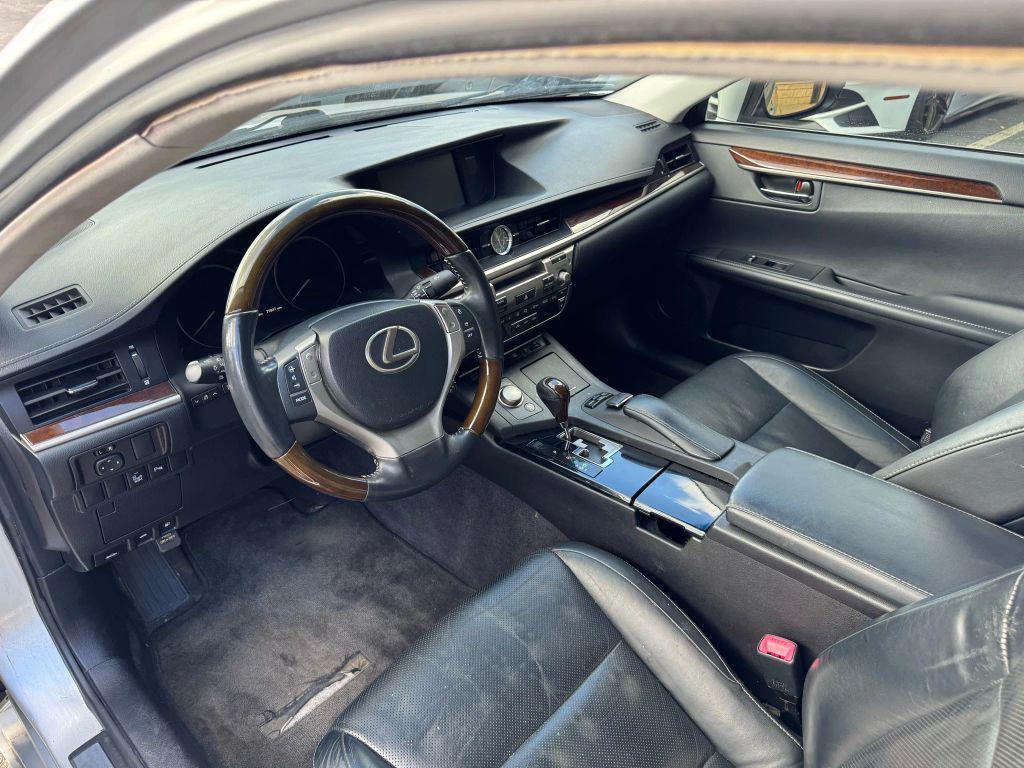 used 2013 Lexus ES 350 car, priced at $13,900